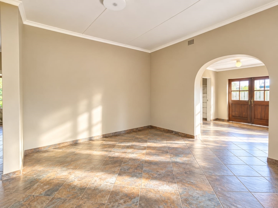 4 Bedroom Property for Sale in Olifantshoek Northern Cape